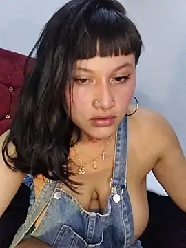 Eva Clark01 online show from 11-18-25, 11:15