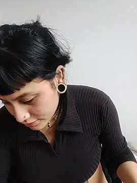 Eva Clark01 online show from 11-30-25, 03:13