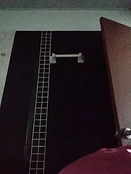 Eva Clark01 online show from 11-21-25, 12:04