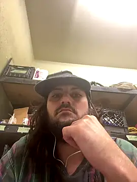 Snapshot of crashnasty chatting on 09-30-25, 08:15 crashnasty online show from 09-30-25, 08:15