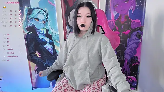 MargarettRose online show from 11-28-25, 03:39