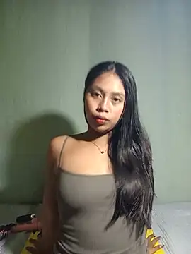 Snapshot of UrSweetAsianLady_02 chatting on 07-17-26, 01:25 UrSweetAsianLady 02 online show from 07-17-26, 01:25