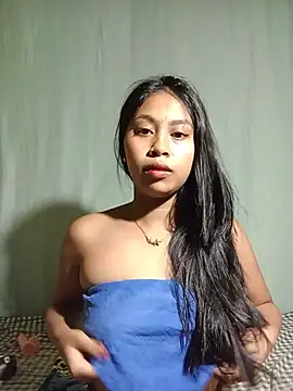 Snapshot of UrSweetAsianLady_02 chatting on 06-14-26, 06:58 UrSweetAsianLady 02 online show from 06-14-26, 06:58