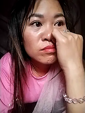 Snapshot of tuyetnhi-00 chatting on 10-07-25, 01:17 tuyetnhi-00 online show from 10-07-25, 01:17