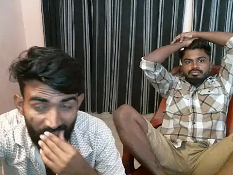 Snapshot of indianbighard21 chatting on 07-05-26, 10:22 indianbighard21 online show from 07-05-26, 10:22