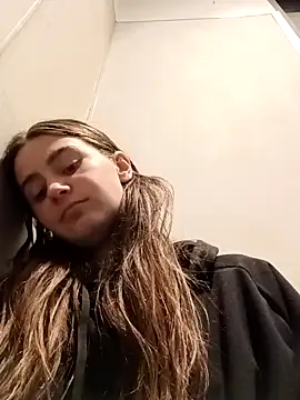 freakylittlebitch69 online show from 09-19-25, 12:09