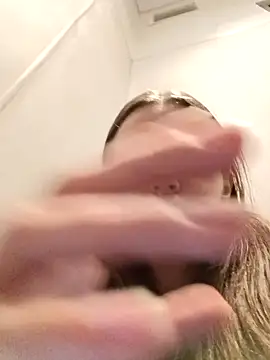 freakylittlebitch69 online show from 09-20-25, 01:54