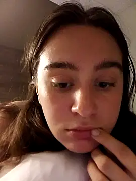 freakylittlebitch69 online show from 10-02-25, 05:55