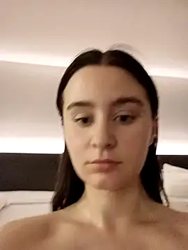 freakylittlebitch69 online show from 11-08-25, 12:52