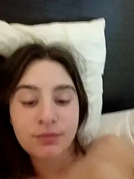 freakylittlebitch69 online show from 09-26-25, 10:38