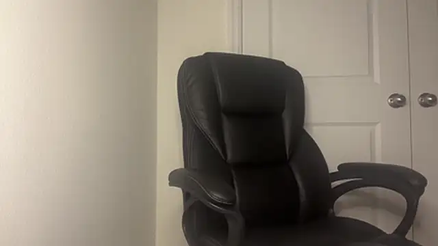 floridatwink2005 online show from 10-19-25, 04:48