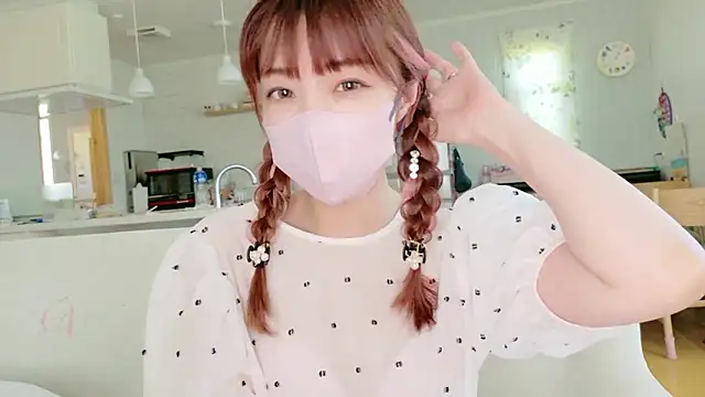 SUZU 1201 online show from 07-21-26, 04:03
