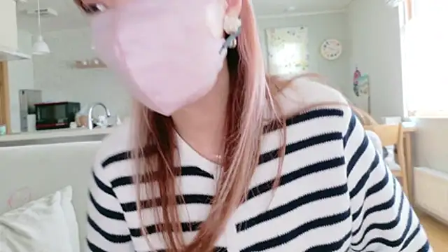 SUZU 1201 online show from 05-24-26, 01:16