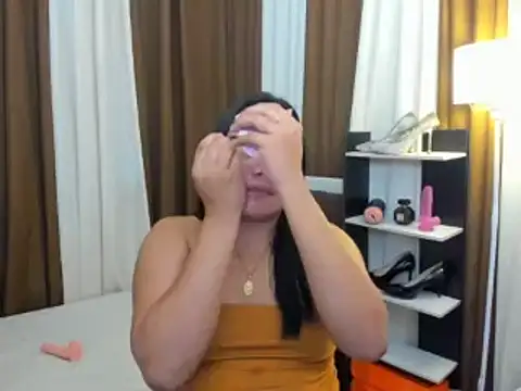 TsUncutKaren online show from 12-18-25, 05:06