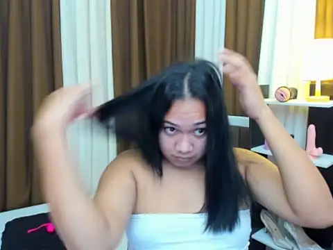 TsUncutKaren online show from 10-24-25, 08:52