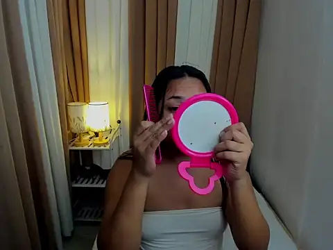 TsUncutKaren online show from 11-03-25, 05:27