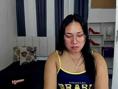 TsUncutKaren online show from 01-13-26, 05:33