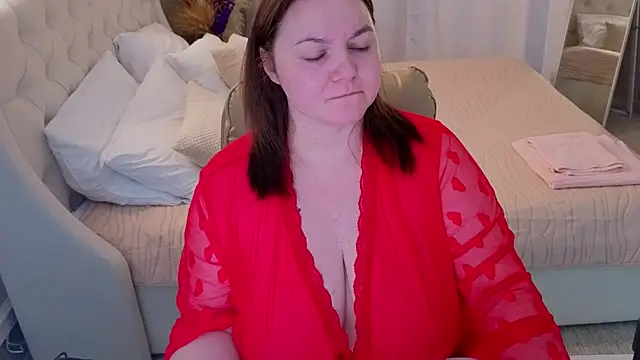  feel me  online show from 05-24-26, 01:27