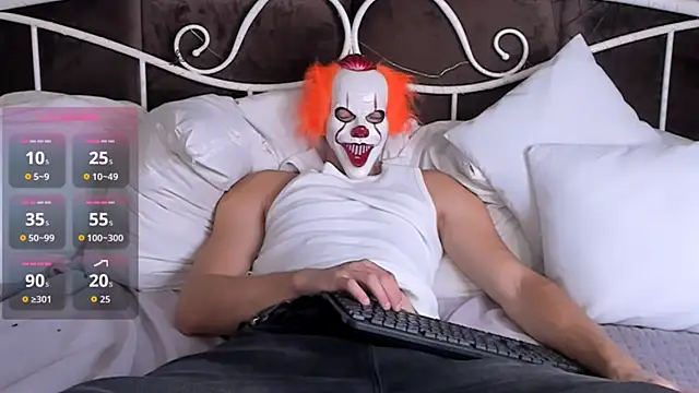 ChaseMuscular online show from 10-31-25, 11:07