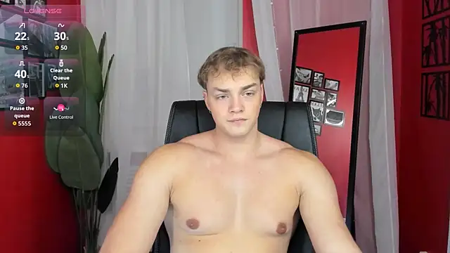 ChaseMuscular online show from 12-15-25, 08:47