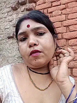 Snapshot of Priya_tyagi chatting on 09-14-25, 12:16 Priya tyagi online show from 09-14-25, 12:16