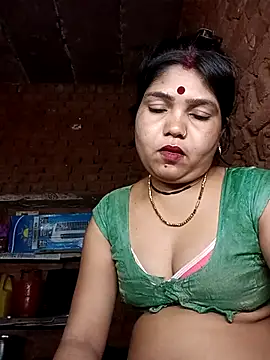 Snapshot of Priya_tyagi chatting on 09-22-25, 11:55 Priya tyagi online show from 09-22-25, 11:55