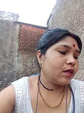 Snapshot of Priya_tyagi chatting on 09-19-25, 11:14 Priya tyagi online show from 09-19-25, 11:14
