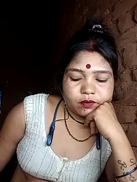 Snapshot of Priya_tyagi chatting on 09-19-25, 11:20 Priya tyagi online show from 09-19-25, 11:20