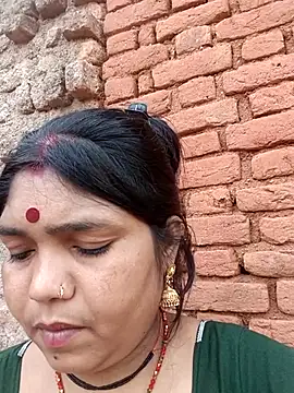Snapshot of Priya_tyagi chatting on 10-09-25, 11:00 Priya tyagi online show from 10-09-25, 11:00