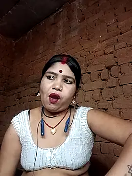 Snapshot of Priya_tyagi chatting on 10-03-25, 09:55 Priya tyagi online show from 10-03-25, 09:55