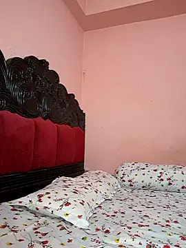 ariya-03 online show from 11-08-25, 09:07