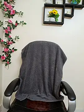 ariya-03 online show from 11-08-25, 09:02