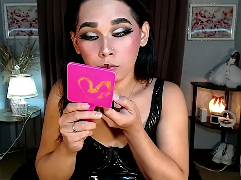 Snapshot of Kiethmadison_Miller chatting on 09-27-25, 07:03 Kiethmadison Miller online show from 09-27-25, 07:03