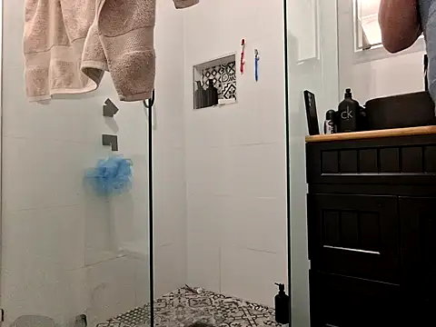 Snapshot of brokecountrylads chatting on 09-24-25, 08:54 brokecountrylads online show from 09-24-25, 08:54