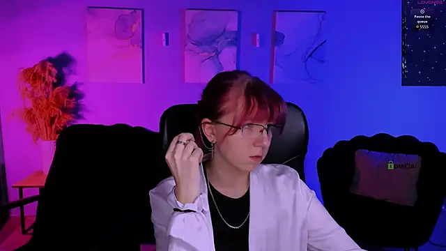 gloria bubble online show from 04-11-26, 09:29