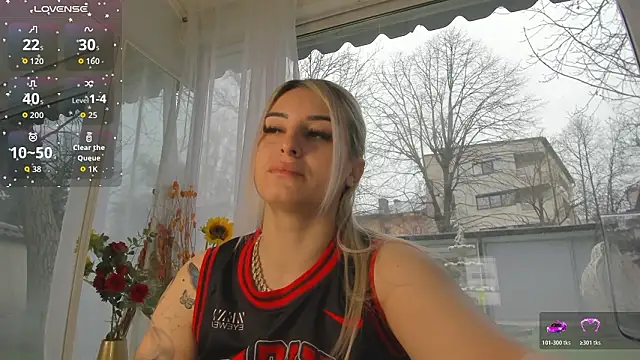 Ella Vee online show from 03-23-26, 05:29