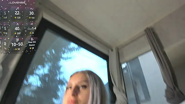 Ella Vee online show from 02-17-26, 06:11