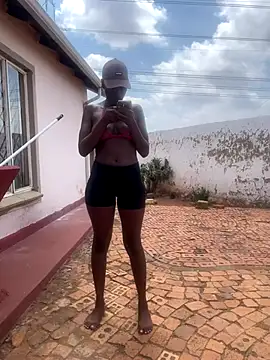 Melanin2002 online show from 11-06-25, 08:29