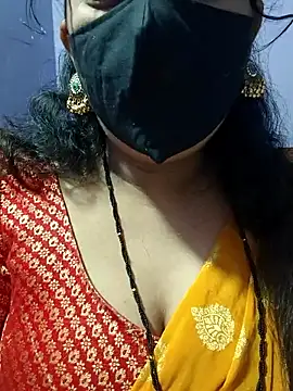 luci-queen online show from 09-09-25, 03:32