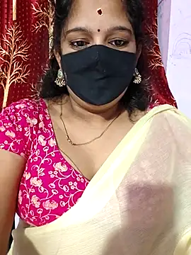 luci-queen online show from 09-26-25, 06:48