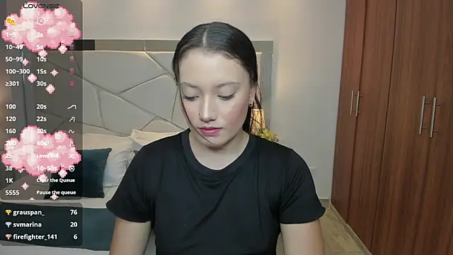nylaa rose online show from 10-09-25, 07:14