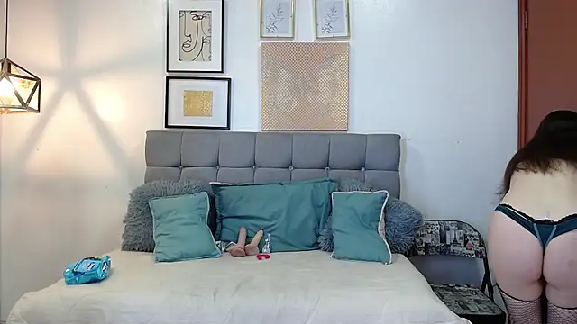  naomi s online show from 03-30-26, 01:45