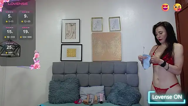  naomi s online show from 05-04-26, 01:25
