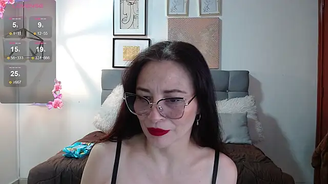  naomi s online show from 05-21-26, 01:30