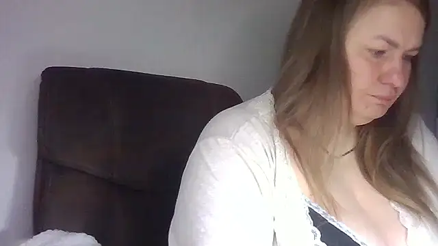 MartaXLove online show from 10-01-25, 06:23