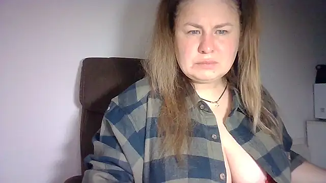 MartaXLove online show from 09-23-25, 05:20