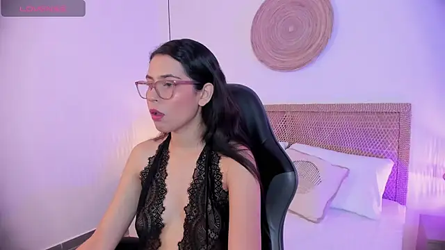 desireee  online show from 04-15-26, 12:42