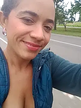 charlotte dante212 online show from 11-19-25, 08:20