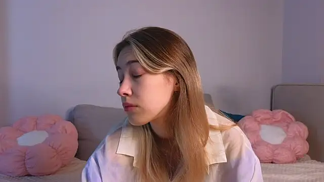 AngelicRice online show from 10-06-25, 11:22