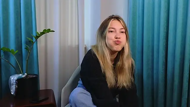 AngelicRice online show from 09-15-25, 11:21